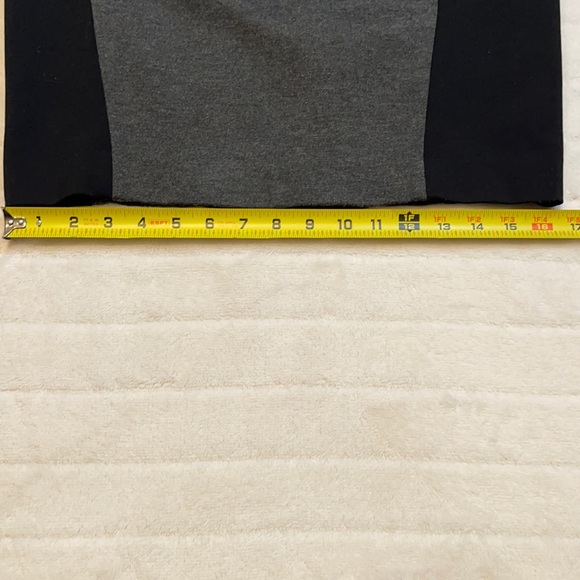 Ann Taylor LOFT Black/Gray Pencil Skirt, Size 8 - Picture 11 of 14